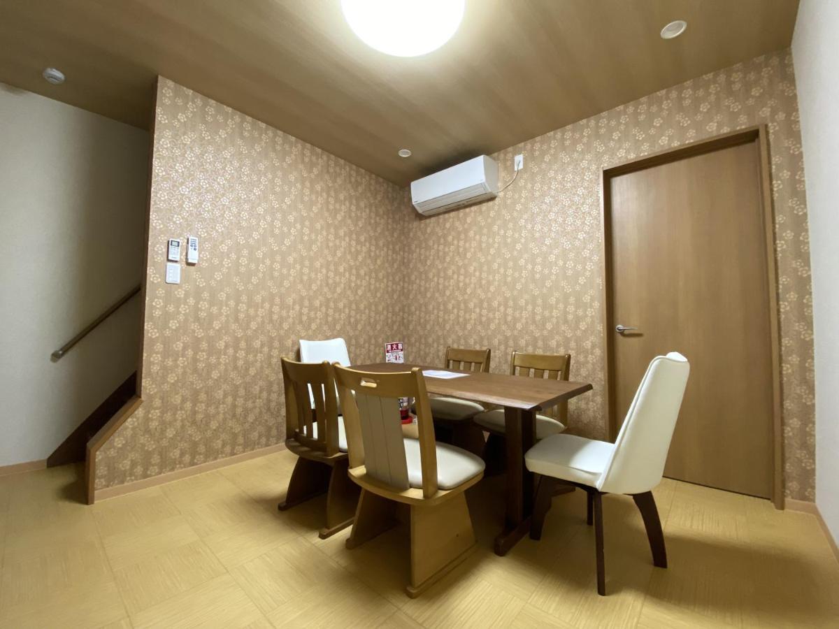 Wutong-40 Minutes Direct To Kansai Airport And 5 Minute Walk To Jr Or Subway Or Nankai Line And 1 Minute To Tsutenkaku The Landmark Of Osaka And Many Japanese Bistros Nearby Kültér fotó